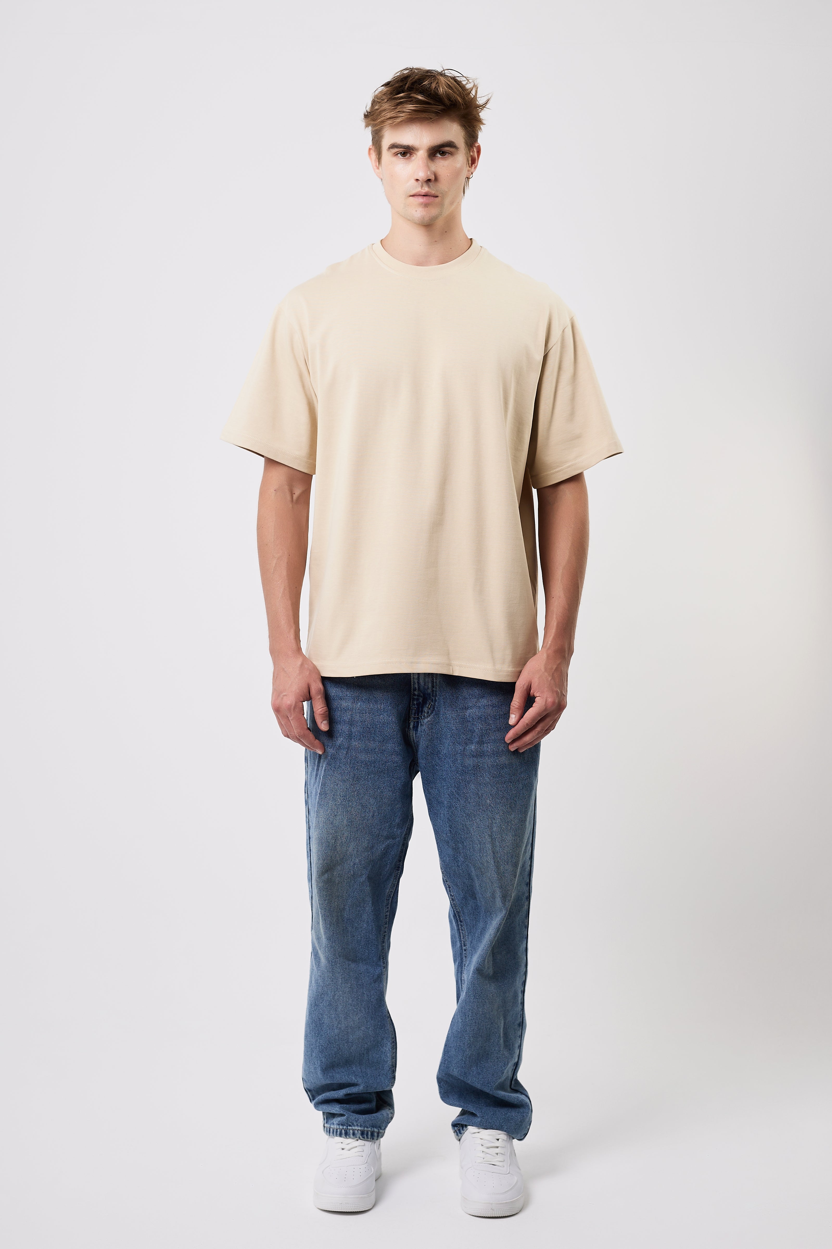 EVERYDAY STRAIGHT-LEG JEANS BLUE