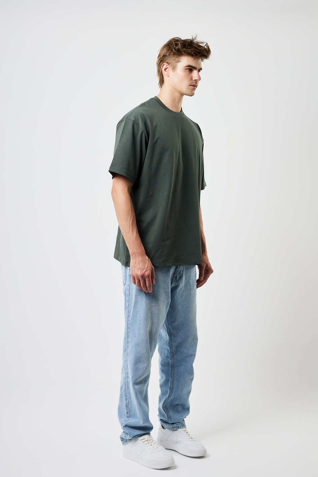 EVERYDAY STRAIGHT-LEG JEANS LIGHTBLUE