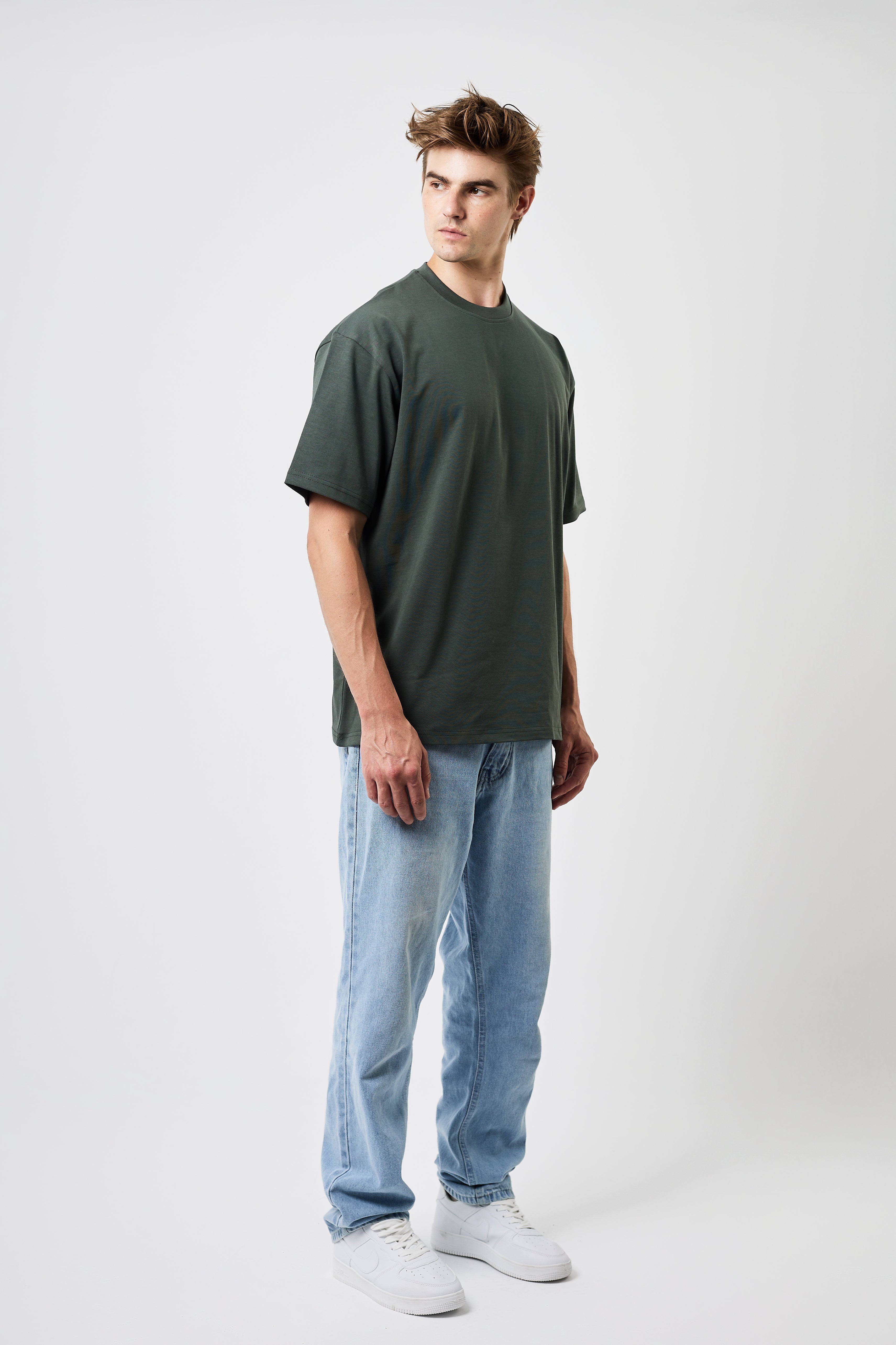 EVERYDAY STRAIGHT-LEG JEANS LIGHTBLUE