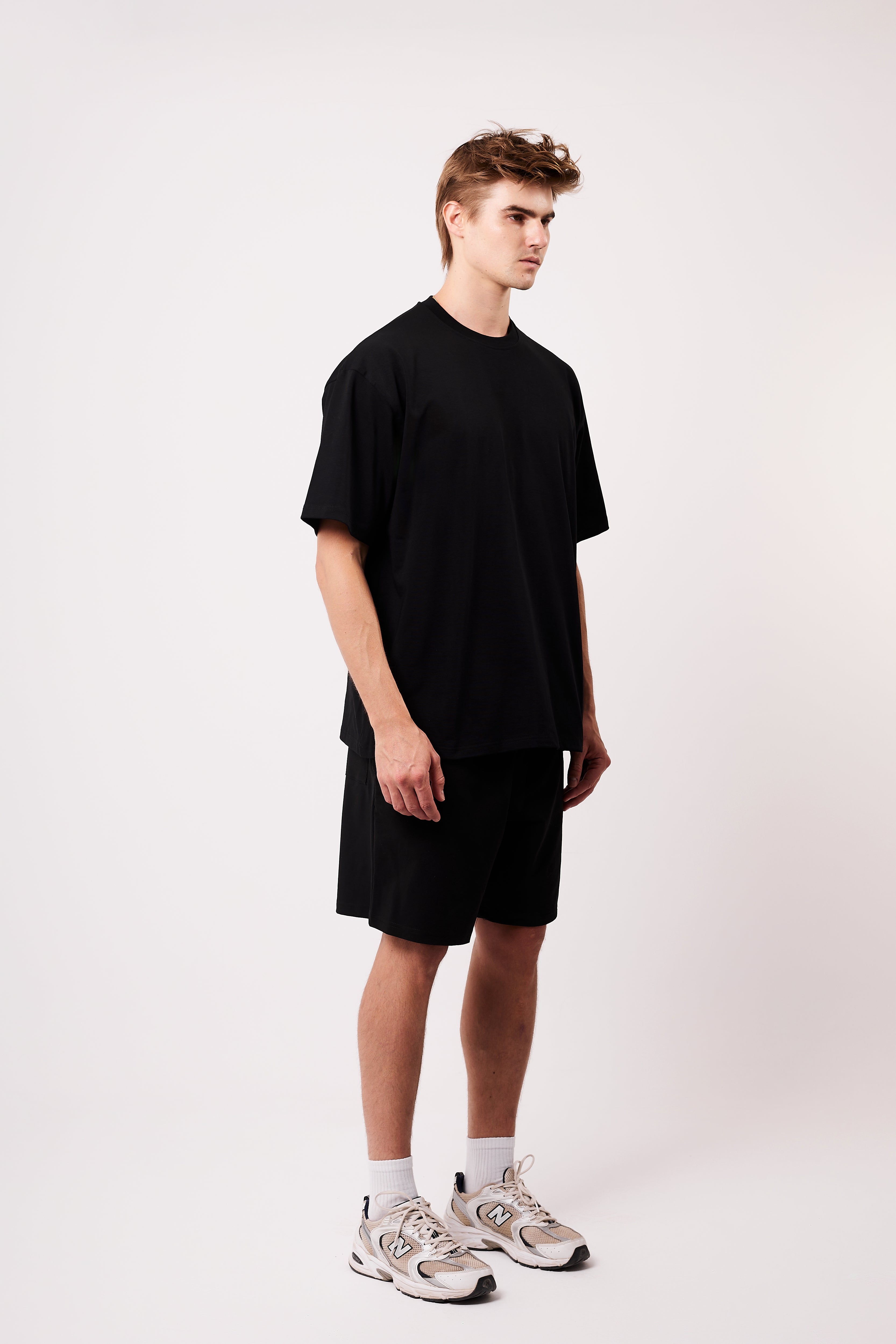 Essential shorts Black