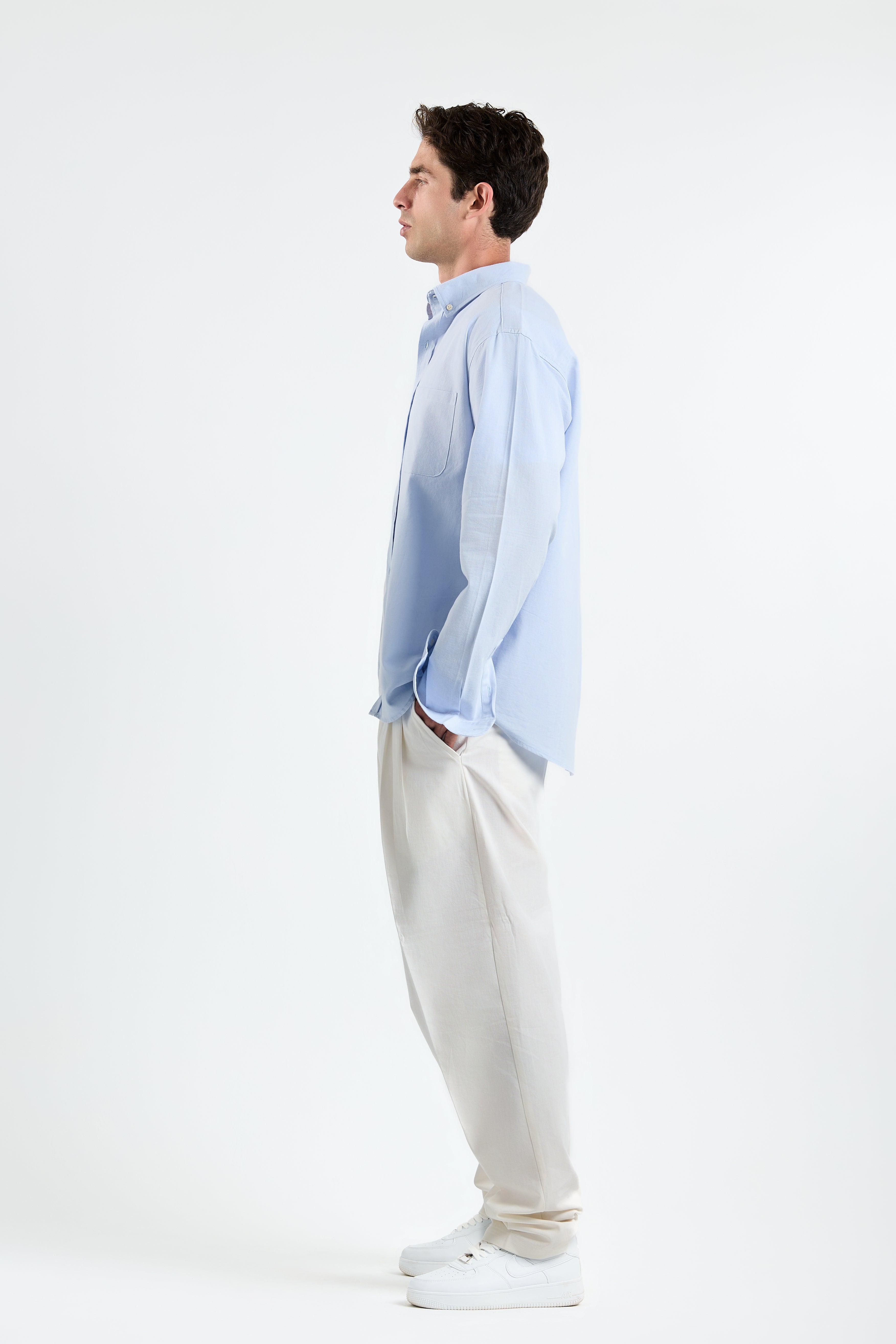 Off-white wide-leg pleated linen pants