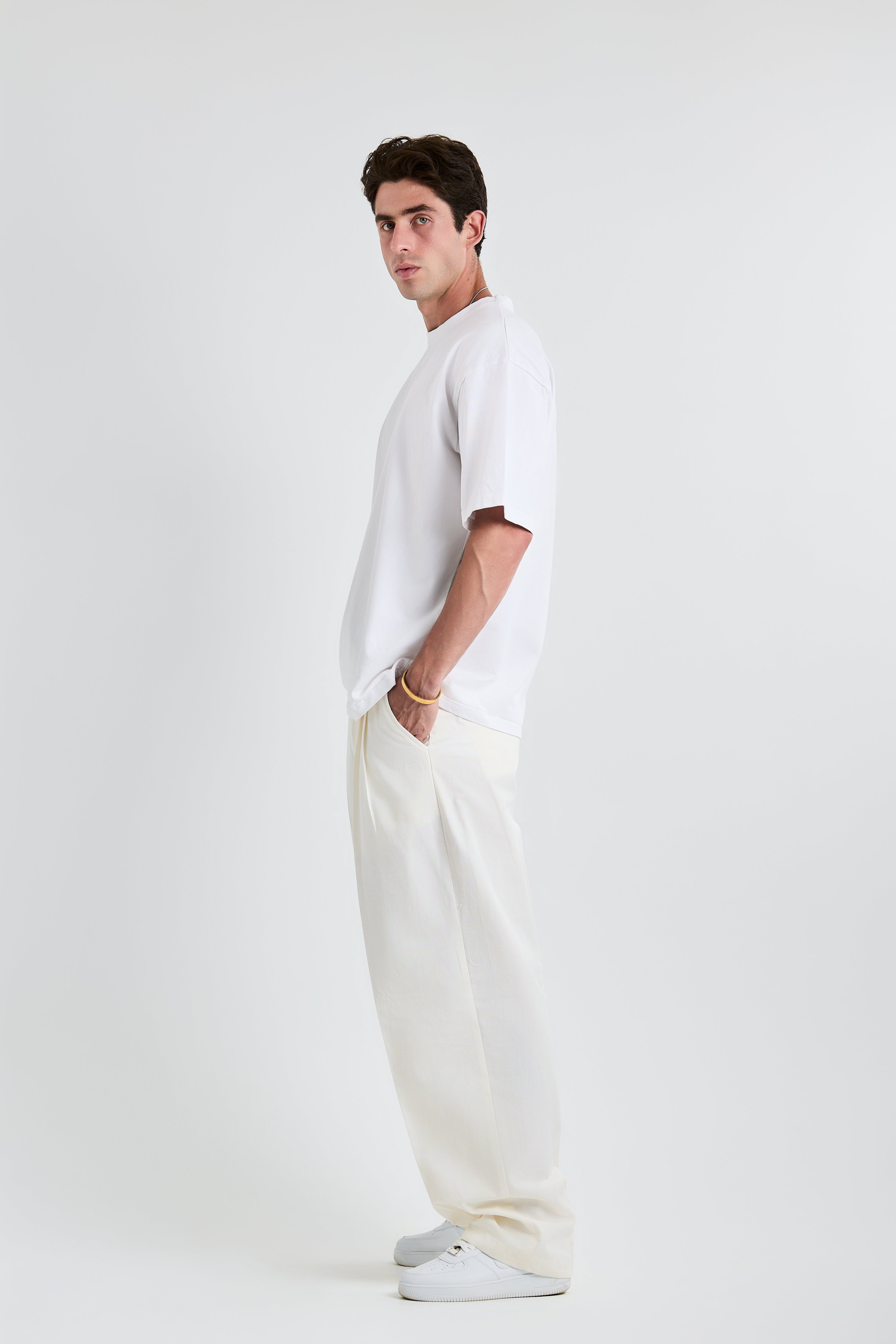Off-White Baggy Pleated Linen Pants