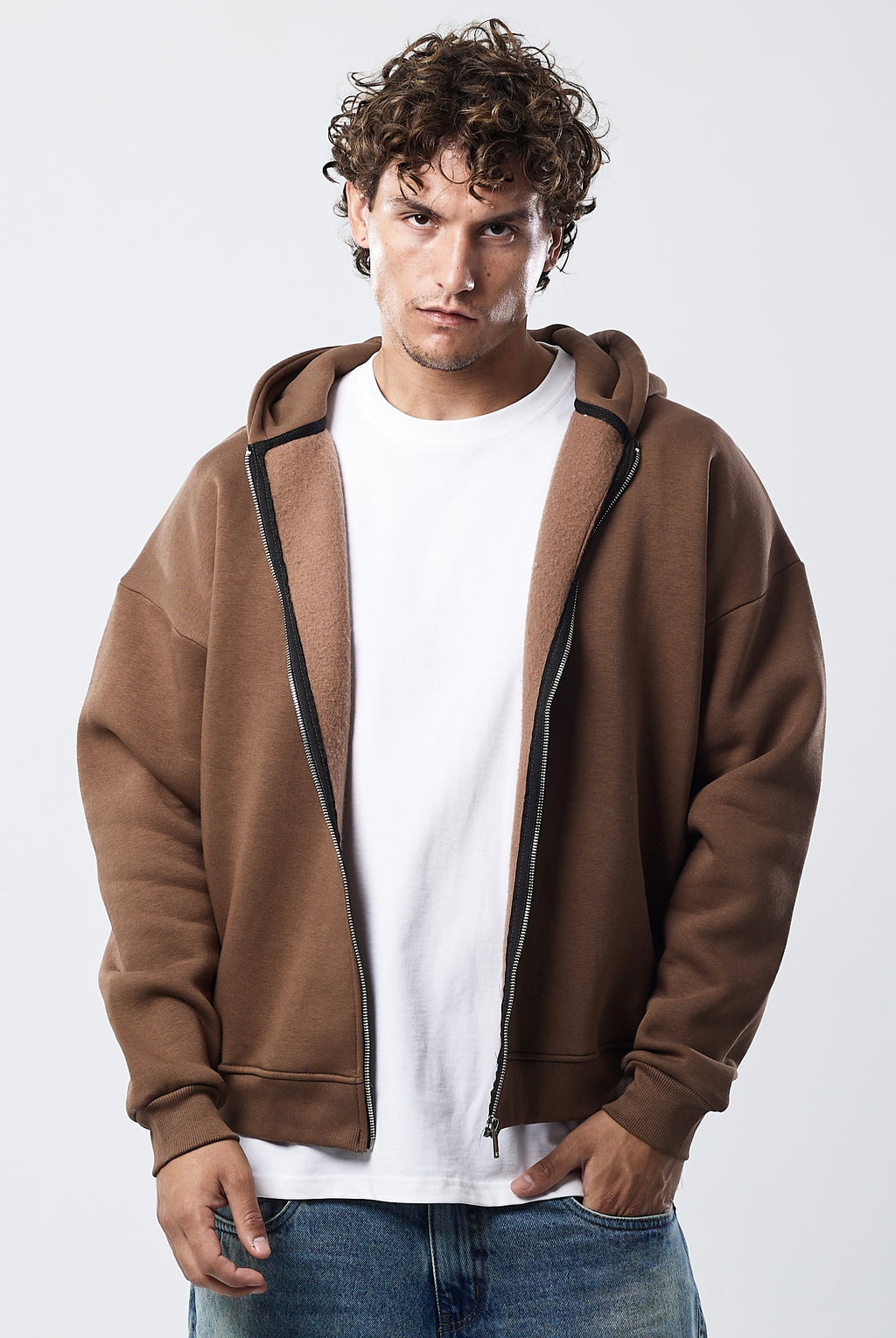 Zip-up hoodie v2 coffee brown