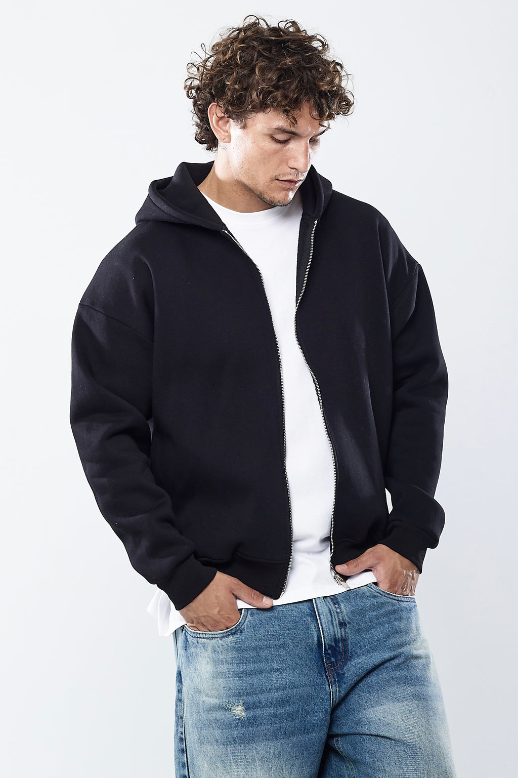 Zip-up Hoodie V2 jet black