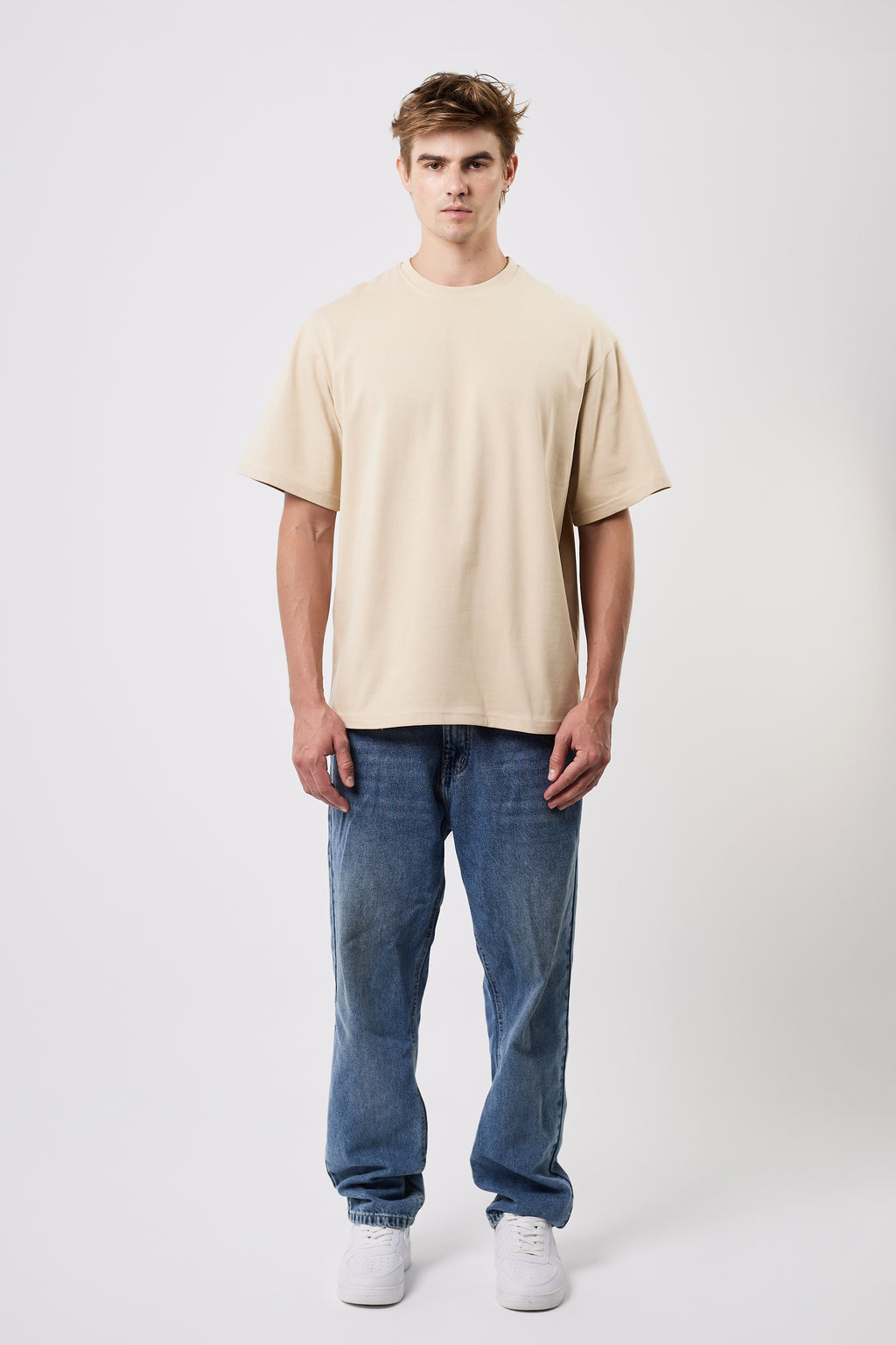 EVERYDAY STRAIGHT-LEG JEANS BLUE