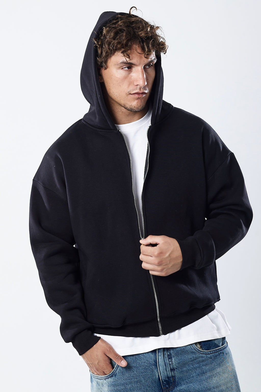 Zip-up Hoodie V2 jet black