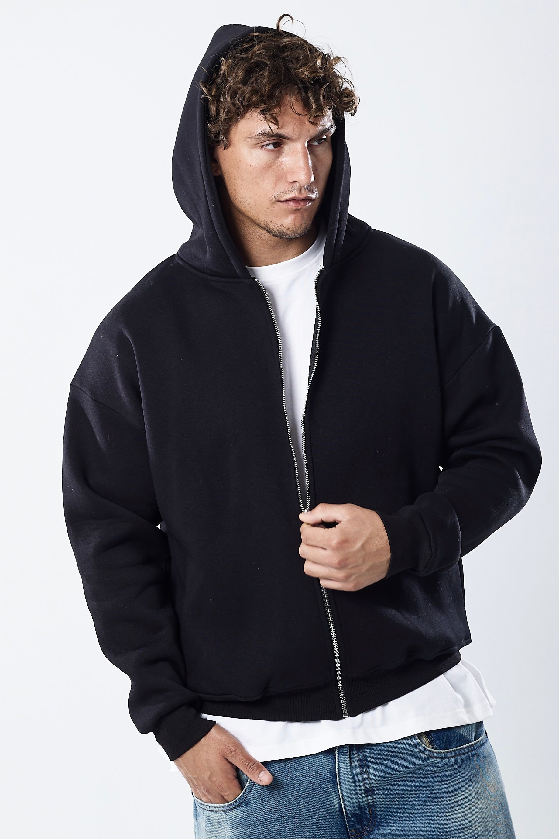 Zip-up Hoodie V2 jet black