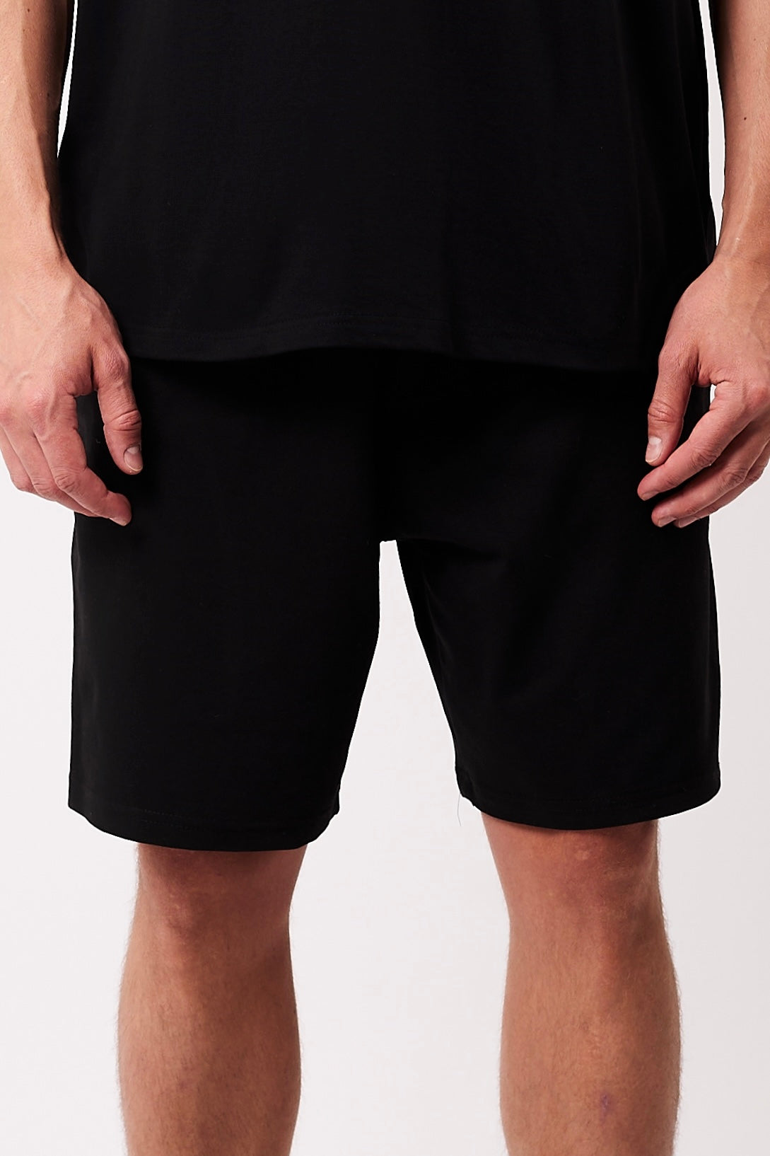 Essential shorts Black