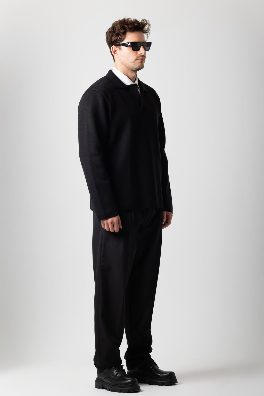 Black Wide-Leg Tailored Pants