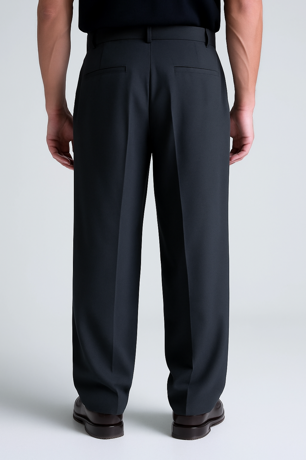 PLEATED WIDE-LEG TROUSERS BLACK
